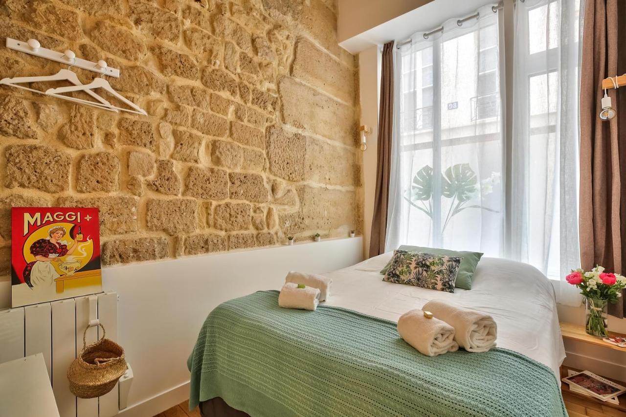 New Stunning 4 Bdrs Apt, With Ac - Le Marais Paris Eksteriør bilde