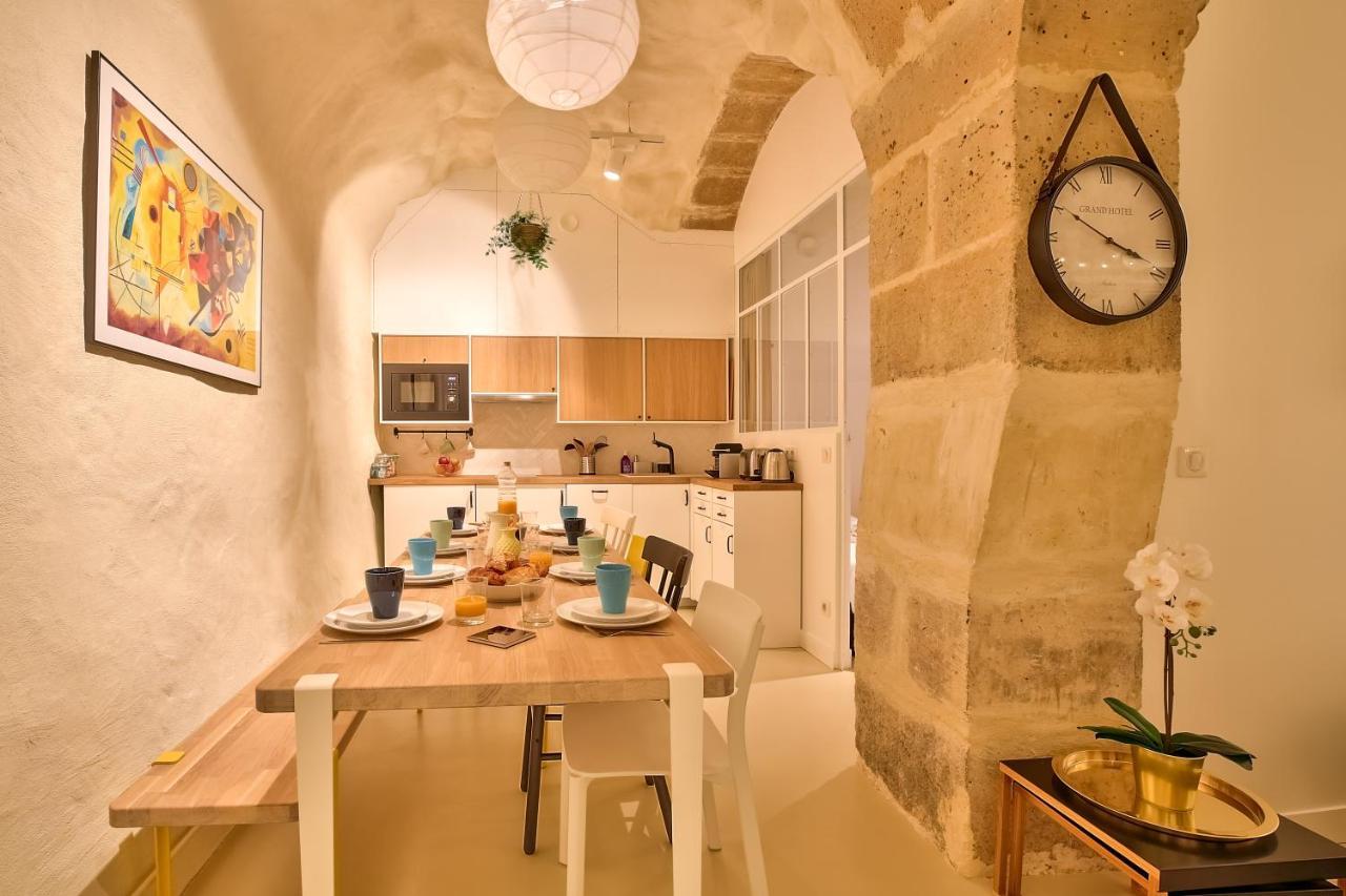 New Stunning 4 Bdrs Apt, With Ac - Le Marais Paris Eksteriør bilde